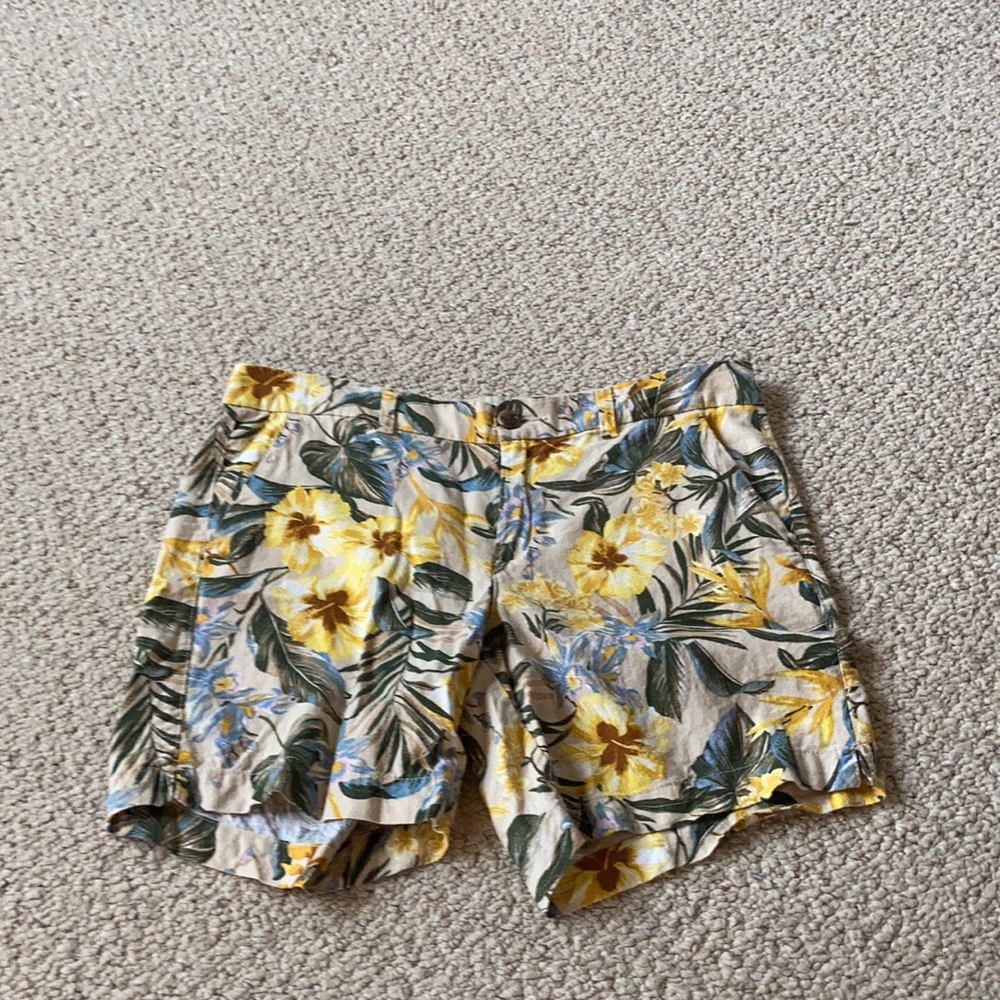 Old navy size 12 inseam 5’’